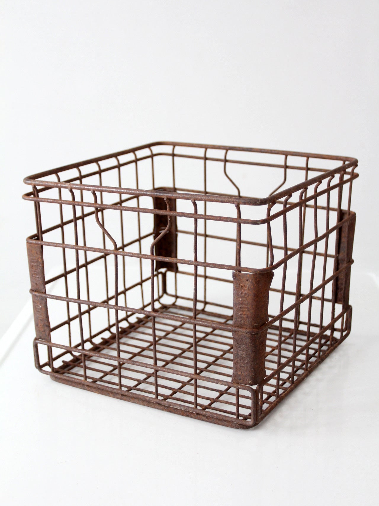 vintage Dean Foods milk crate