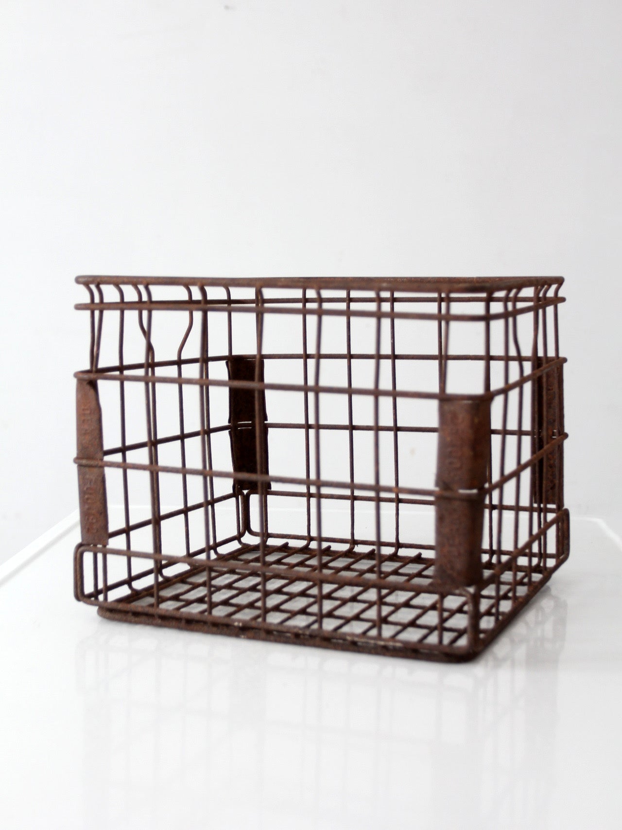 vintage Dean Foods milk crate