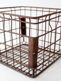 vintage Dean Foods milk crate