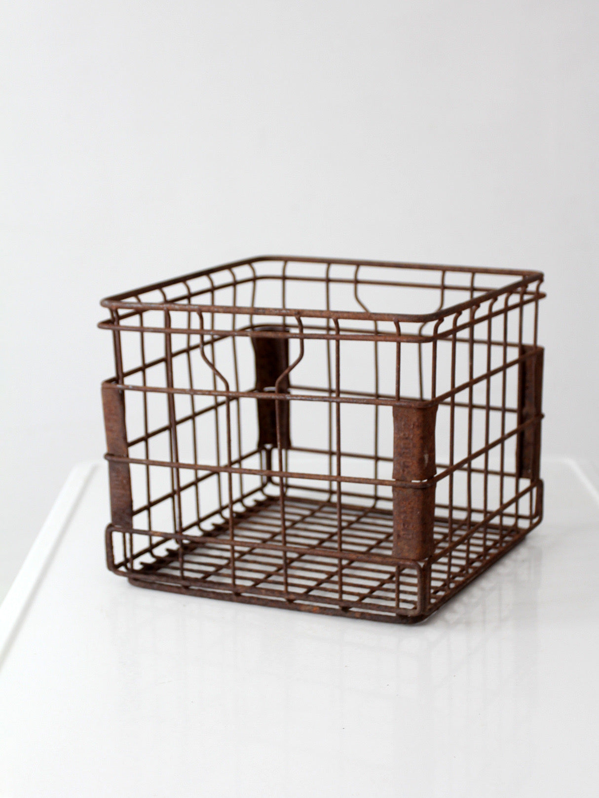 vintage Dean Foods milk crate