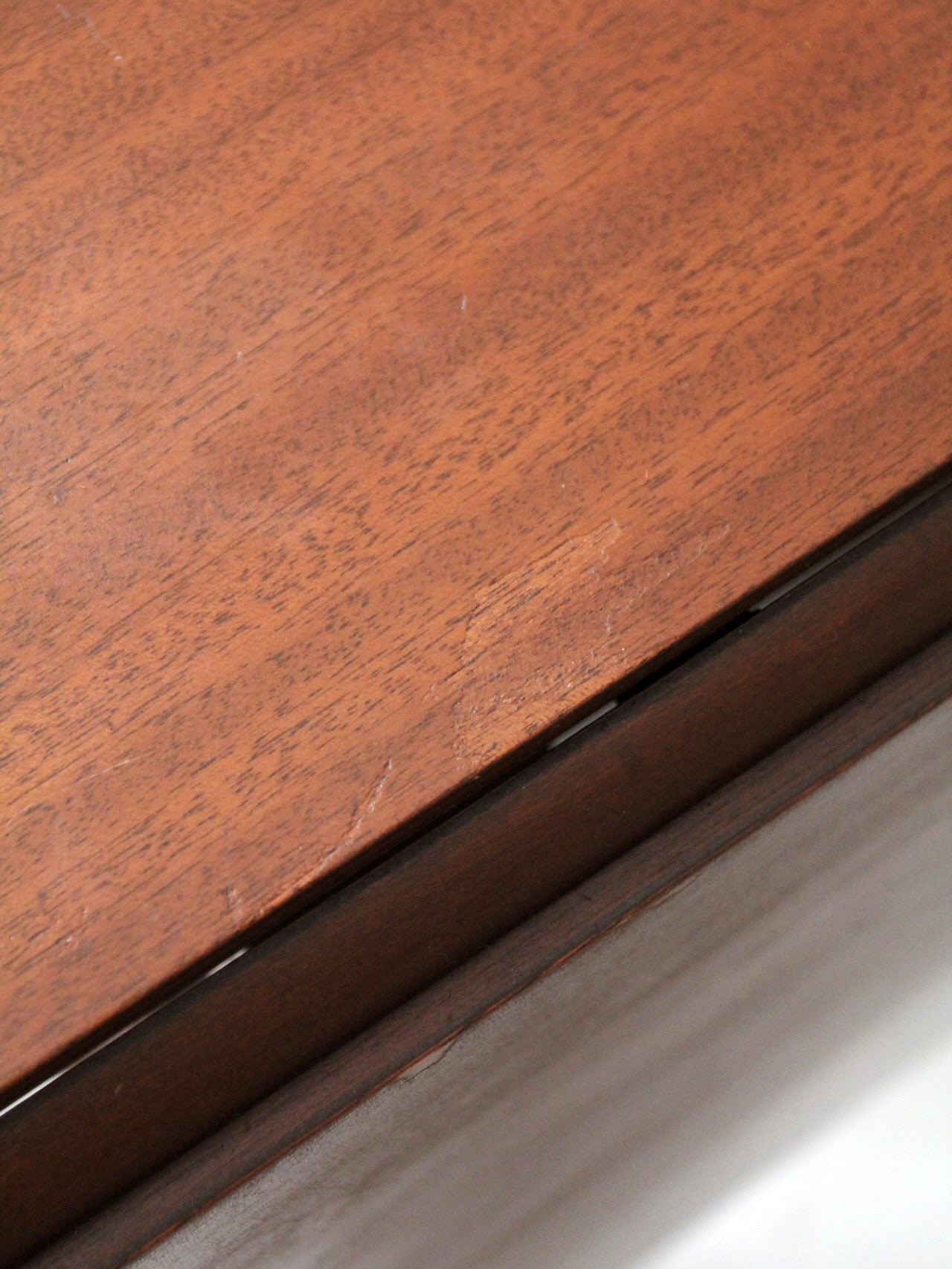 antique Duncan Phyfe style drop leaf table