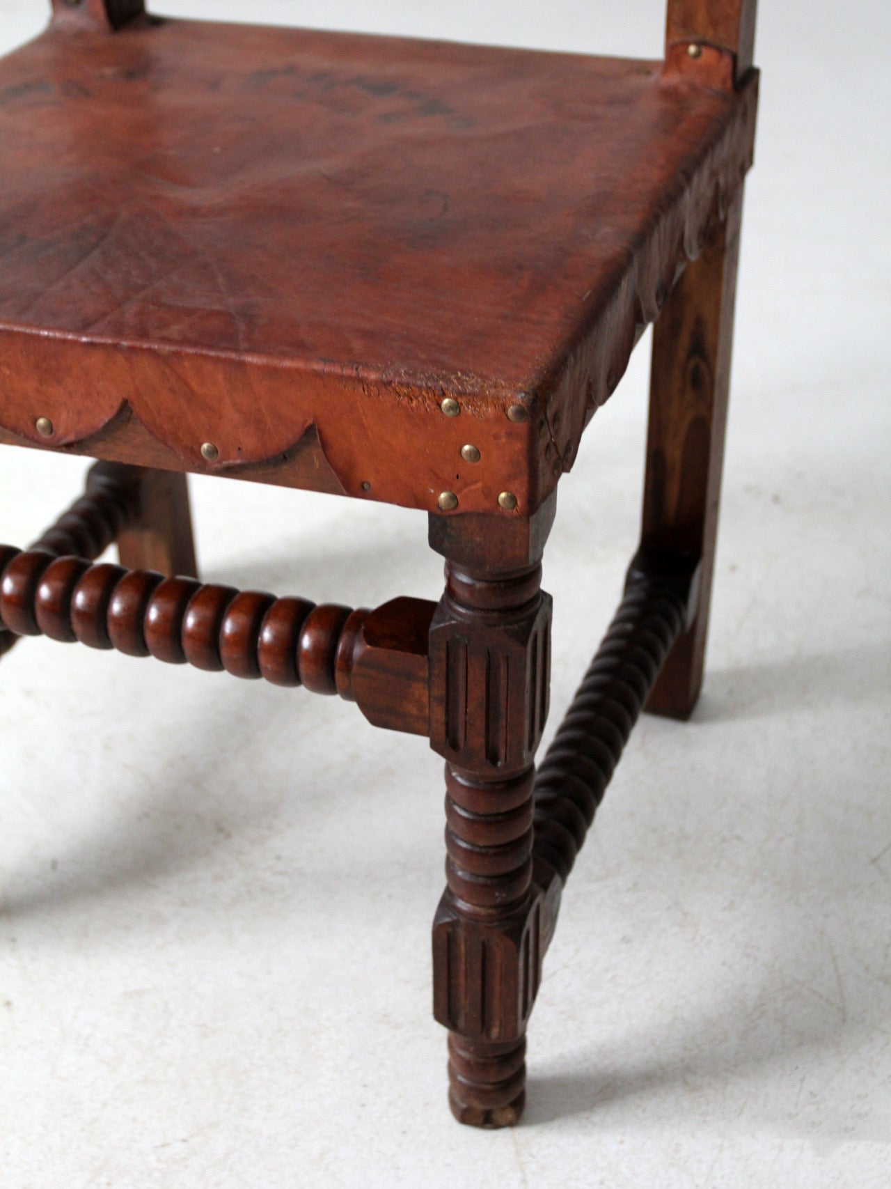 antique leather estancia chair