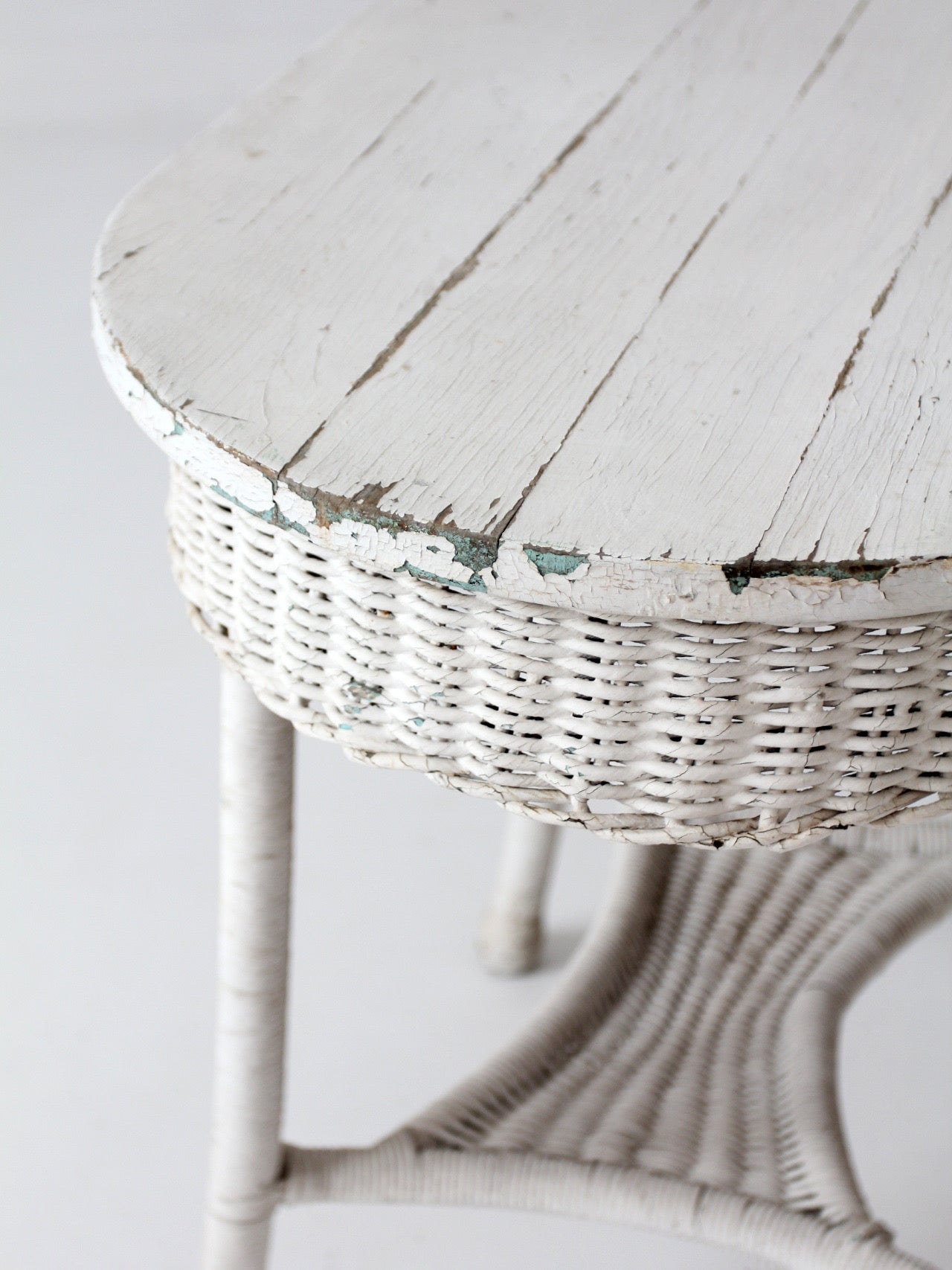 antique white wicker sunroom table