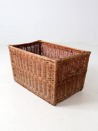 vintage rectangular wicker basket with handles