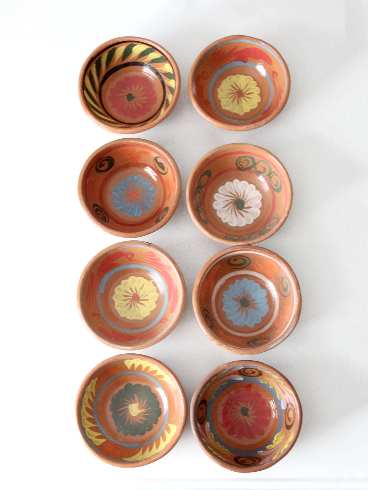 vintage hand painted Mexican serving bowls set of 8 – 86 Vintage