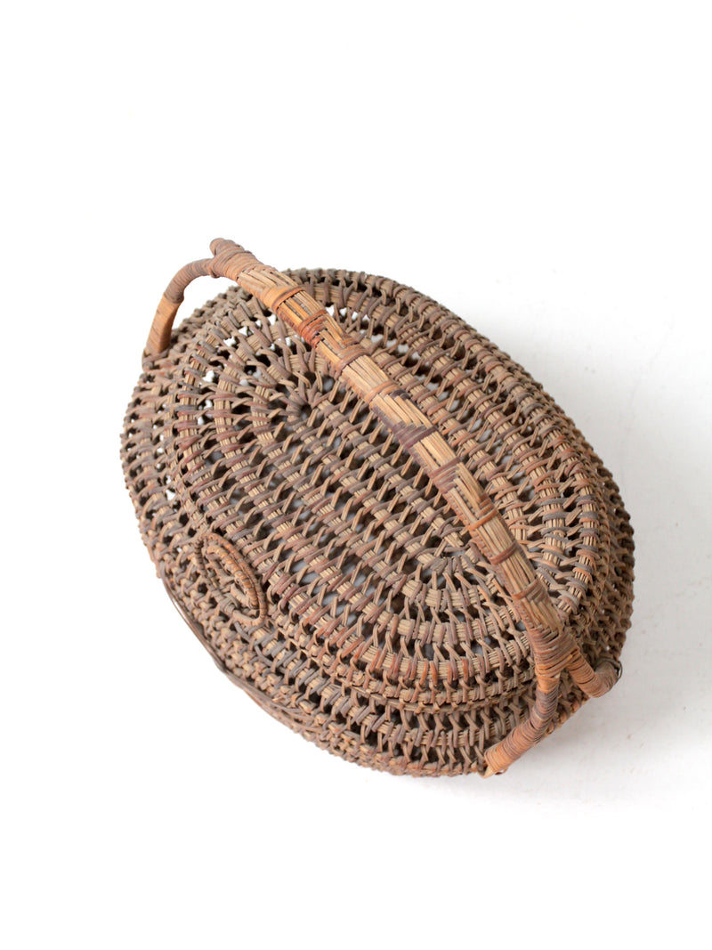 vintage wicker lidded basket