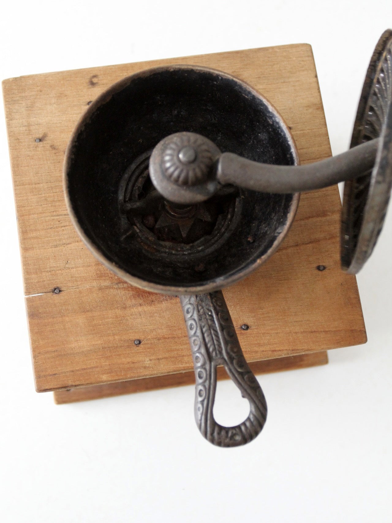 antique coffee grinder – 86 Vintage