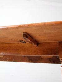 mid-century colonial revival drop leaf dining table by O'Hearn