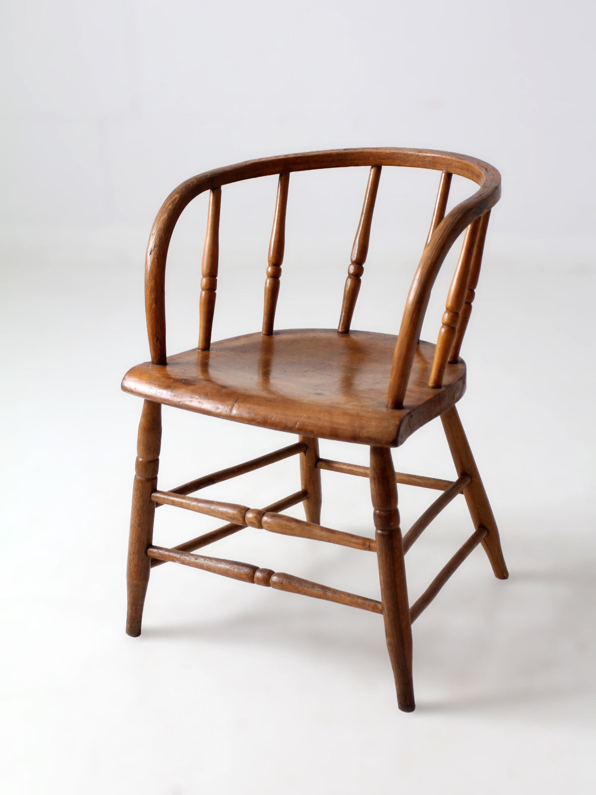 antique 1800s Windsor captain’s chair