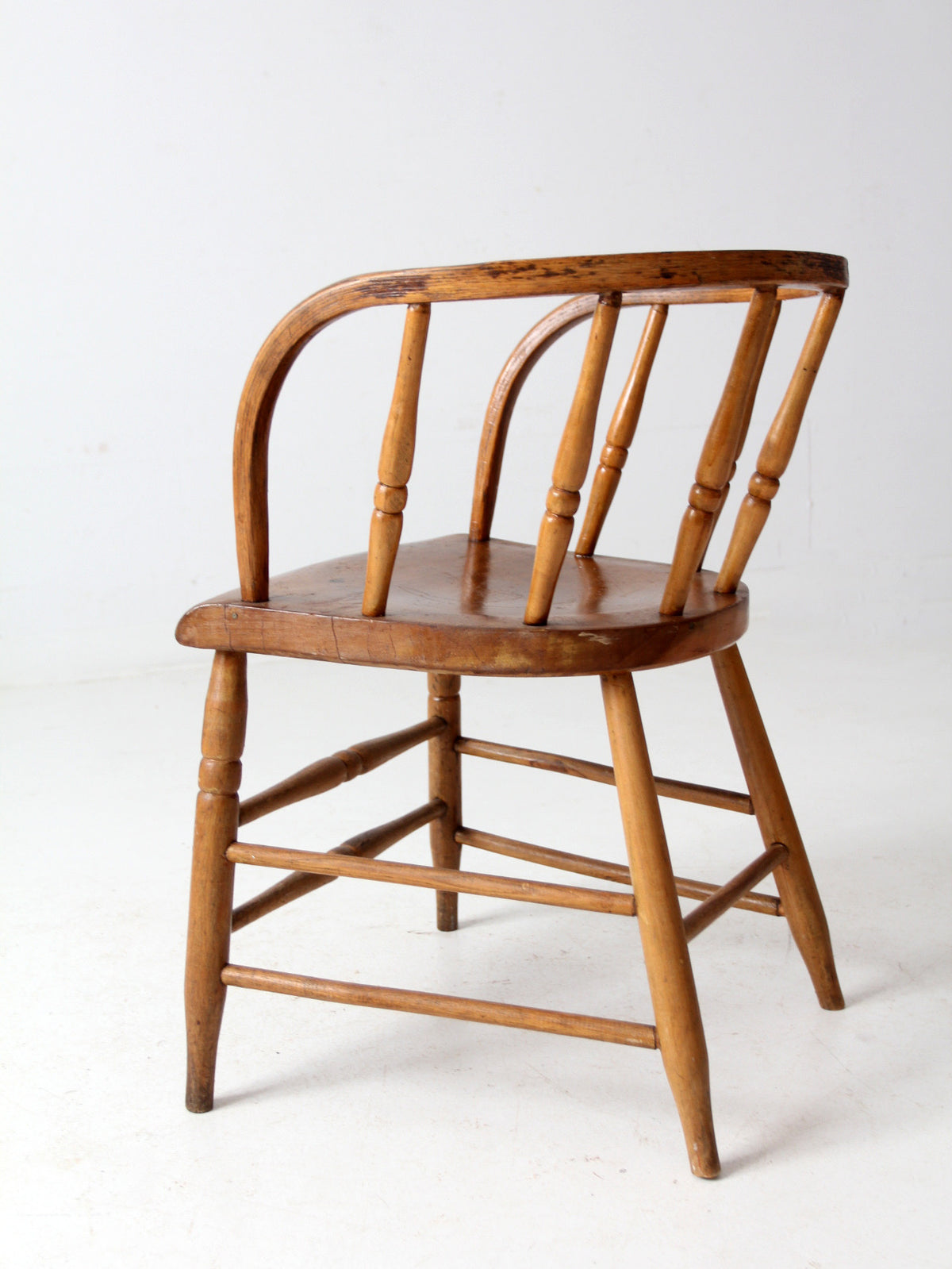 antique 1800s Windsor captain’s chair