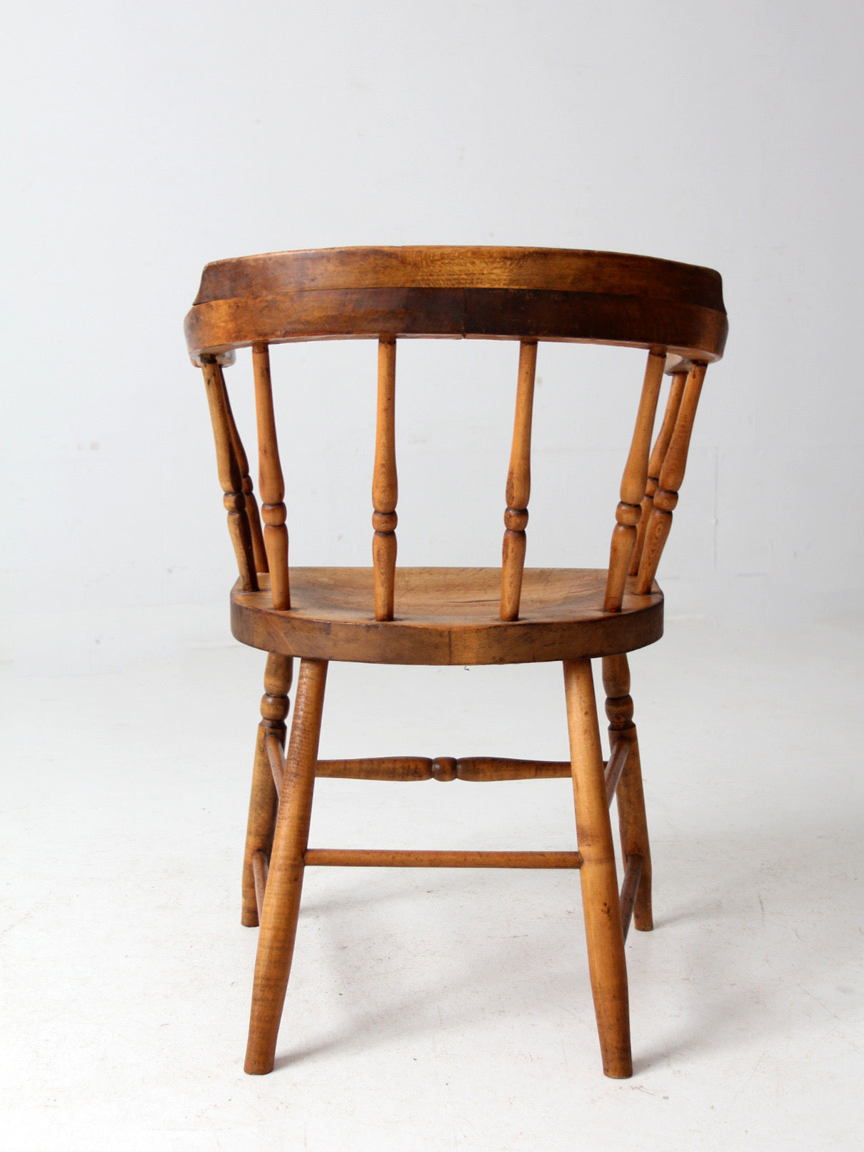 antique Windsor captain’s chair
