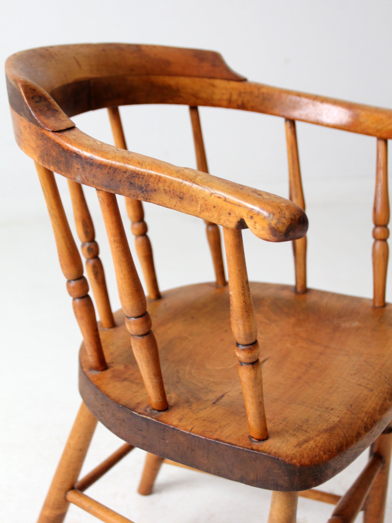 antique Windsor captain’s chair