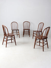 set of 5 antique bow back Windsor dining chairs