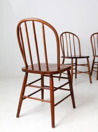 set of 5 antique bow back Windsor dining chairs