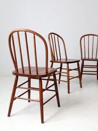set of 5 antique bow back Windsor dining chairs