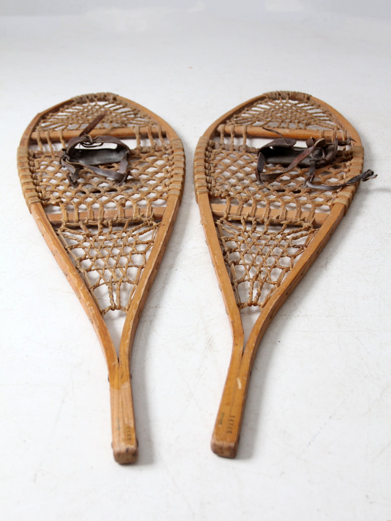 vintage snowshoes