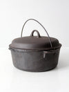 vintage cast iron dutch oven