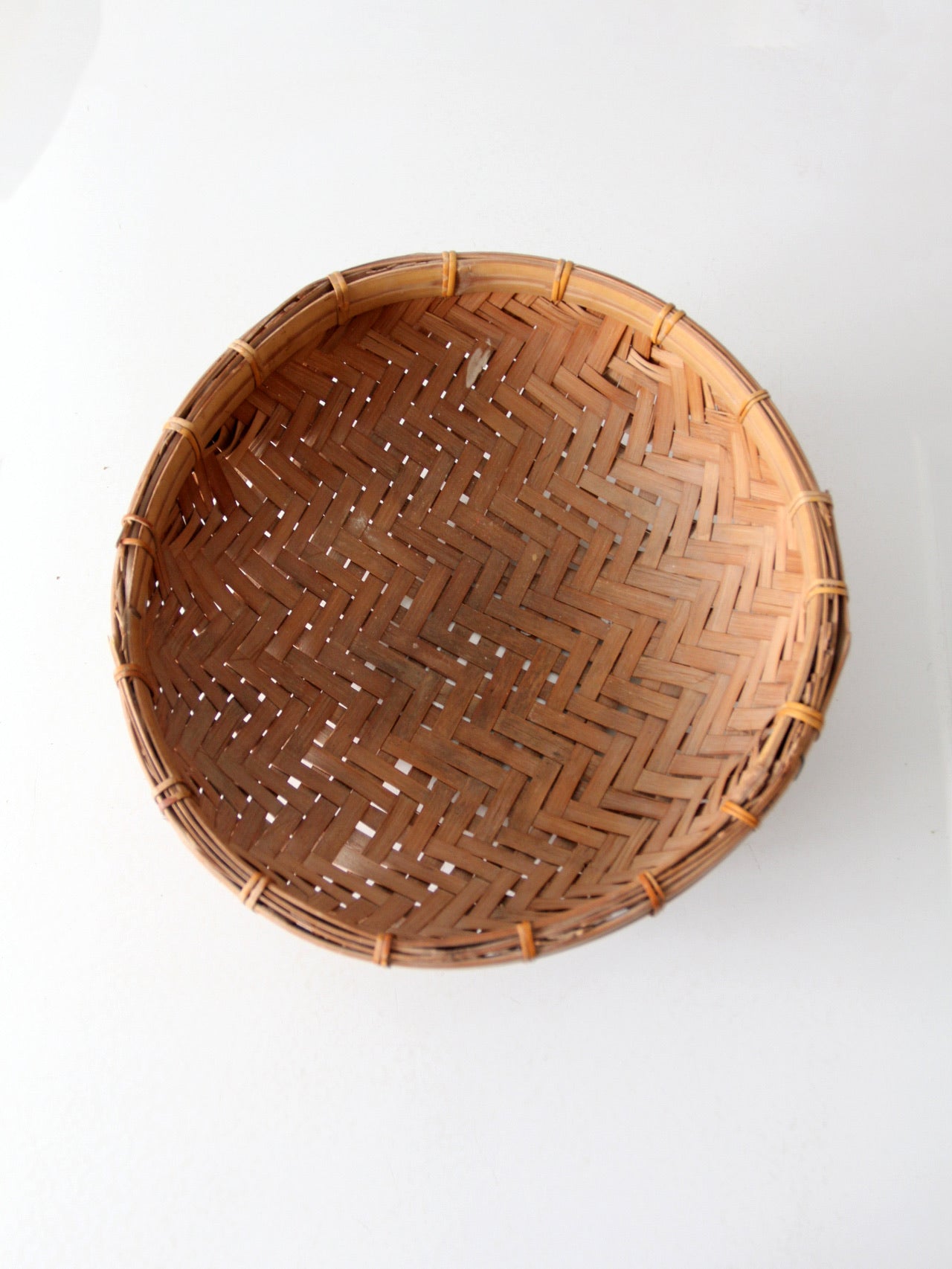 vintage rattan basket bowl