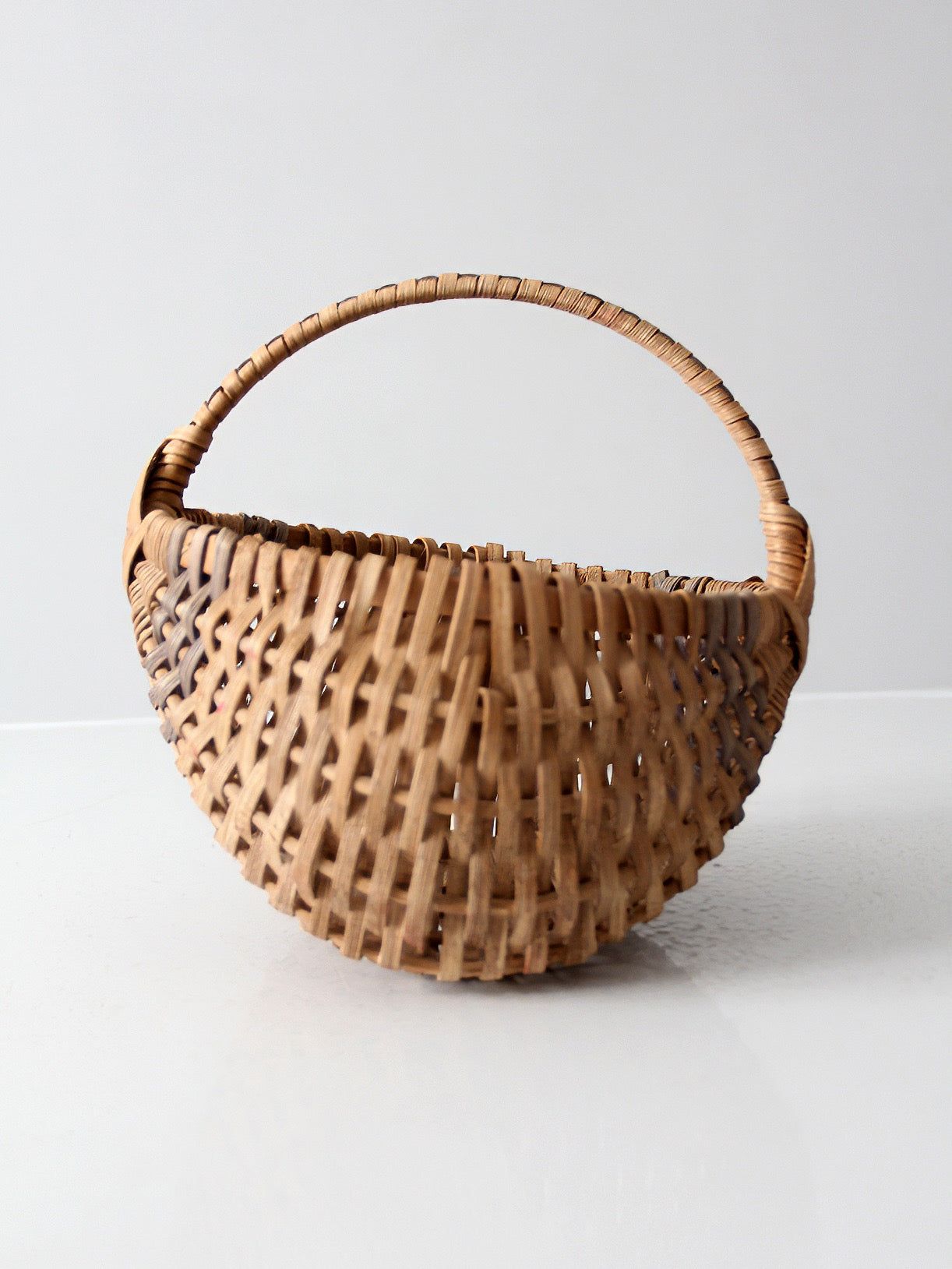 vintage handmade buttocks basket