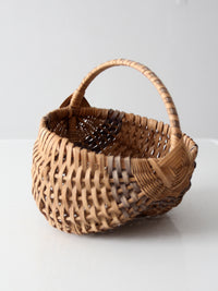 vintage handmade buttocks basket