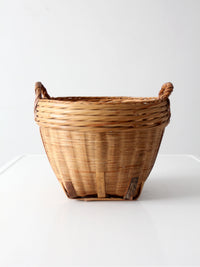 vintage French country style woven basket