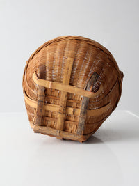 vintage French country style woven basket