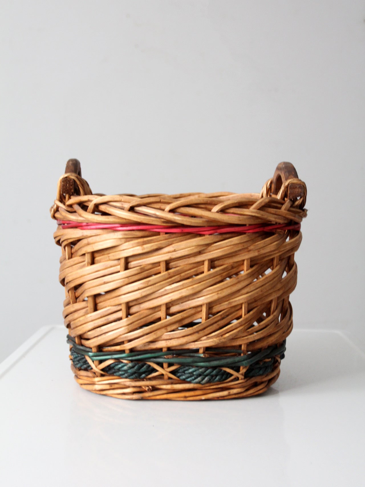 Primitive Farmhouse – tagged 