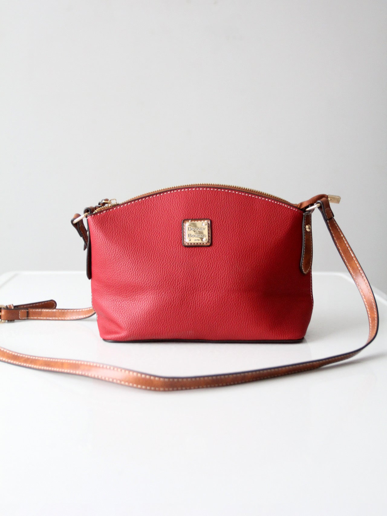 Dooney & Bourke red pebble leather domed crossbody bag – 86 Vintage