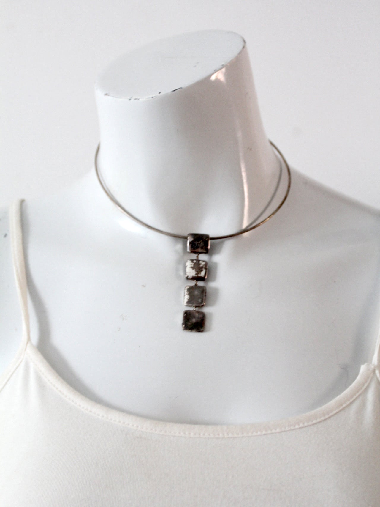 vintage silver tone pendant choker necklace – 86 Vintage