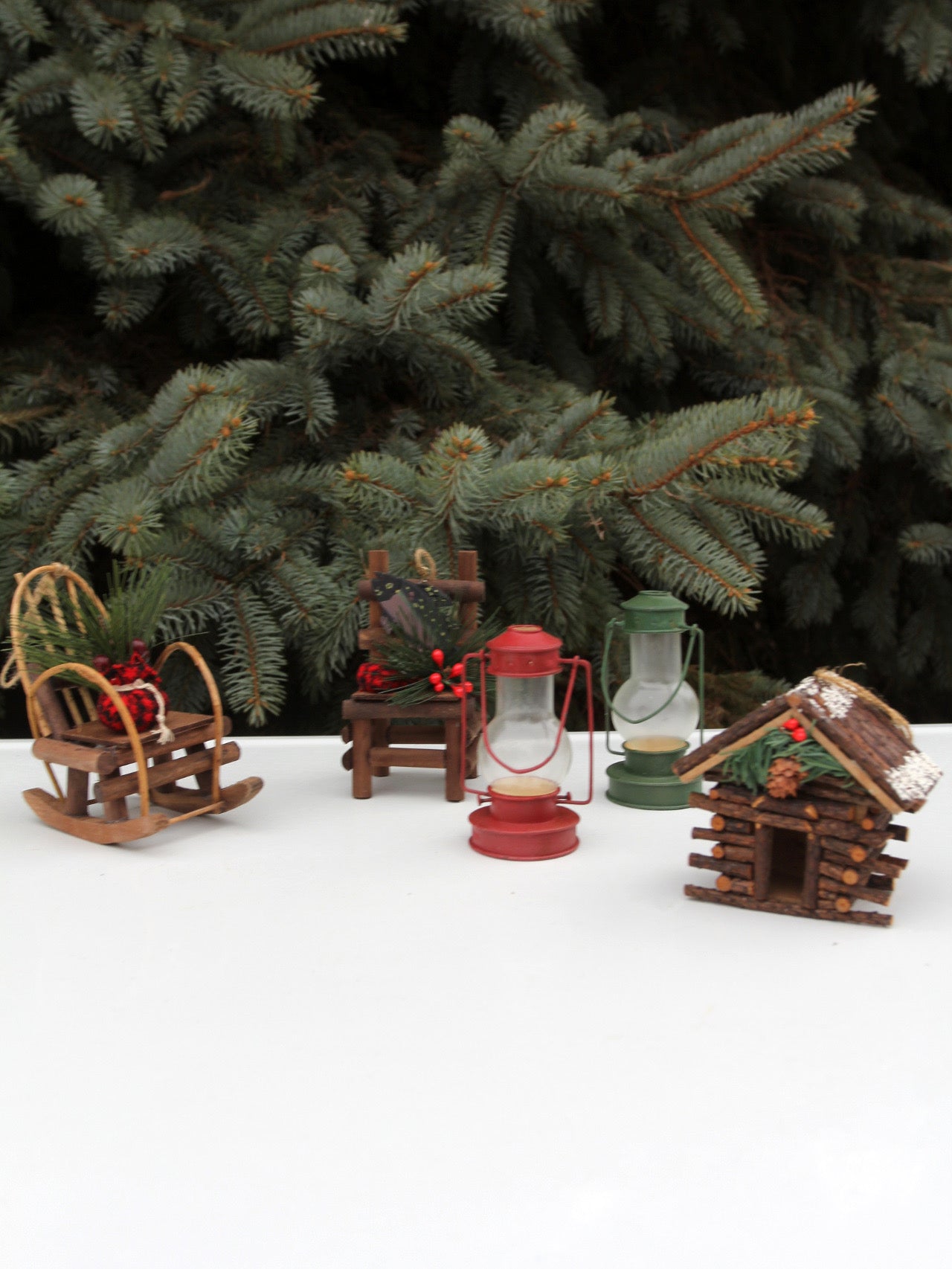vintage lodge cabin Christmas ornaments