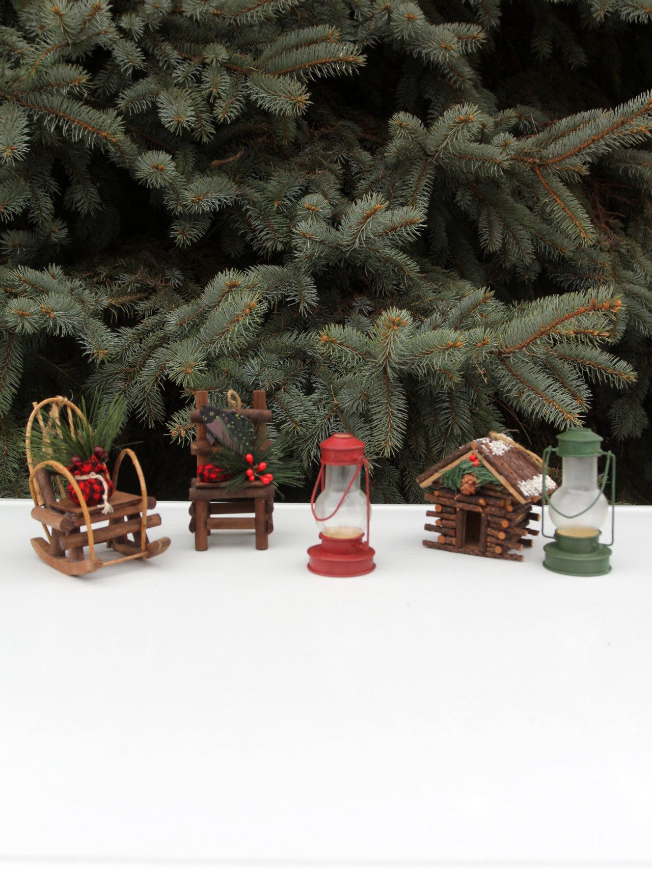 vintage lodge cabin Christmas ornaments