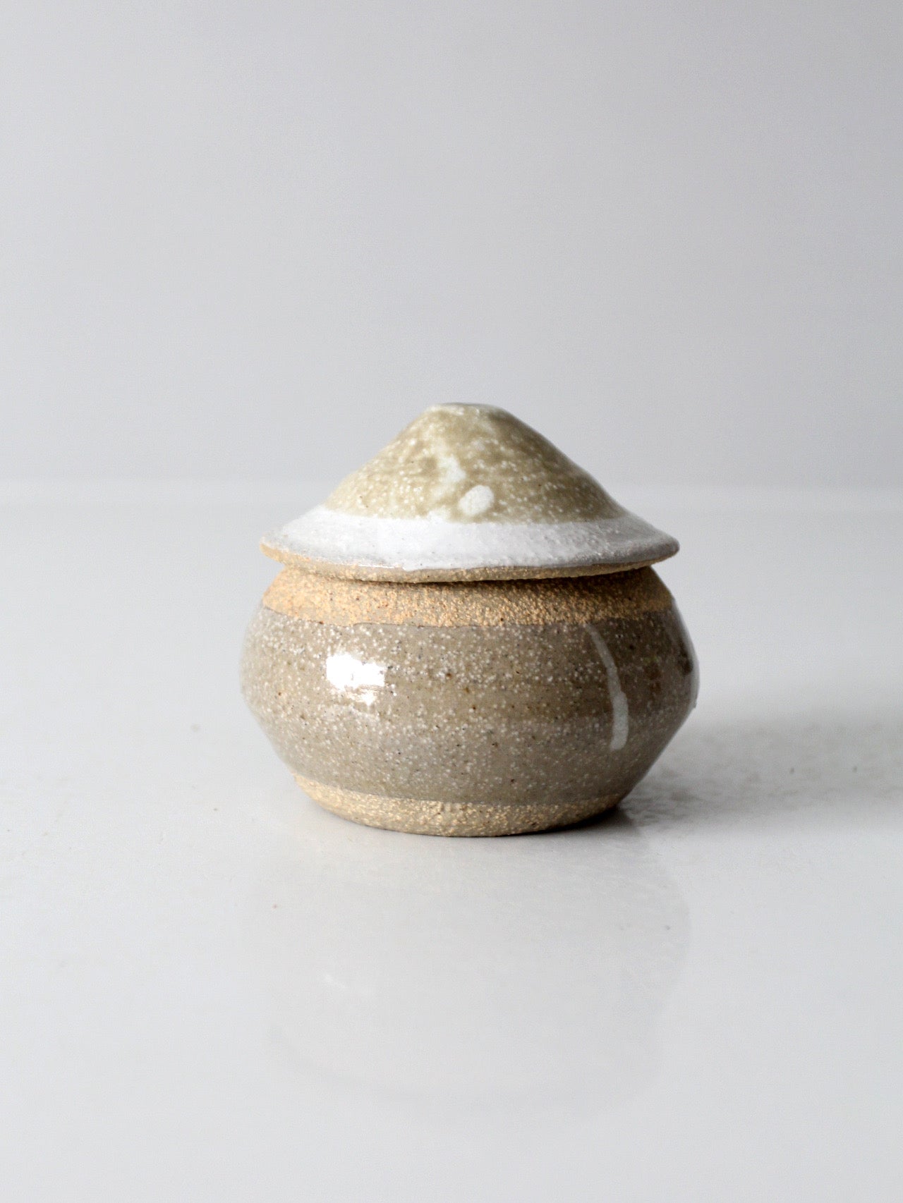 Studio Pottery – 86 Vintage