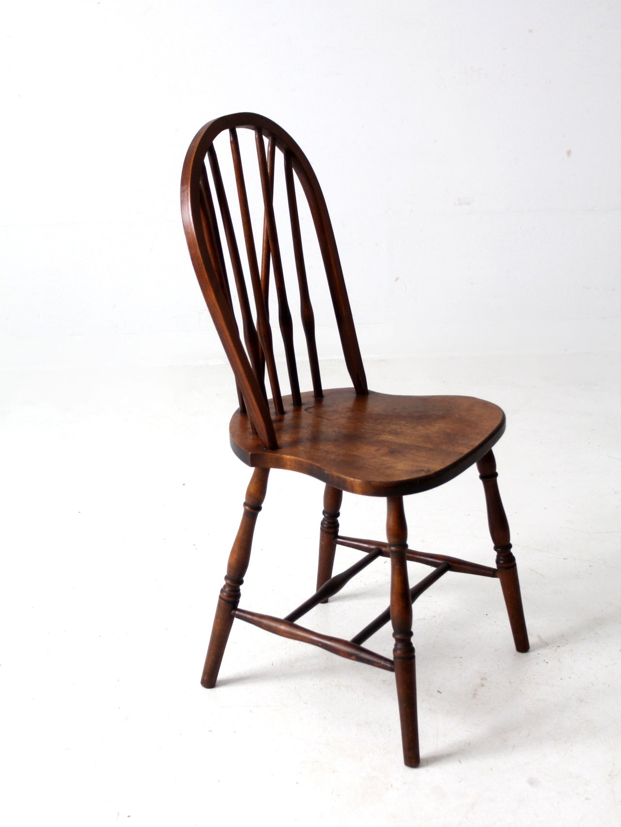 vintage Windsor brace back chair – 86 Vintage