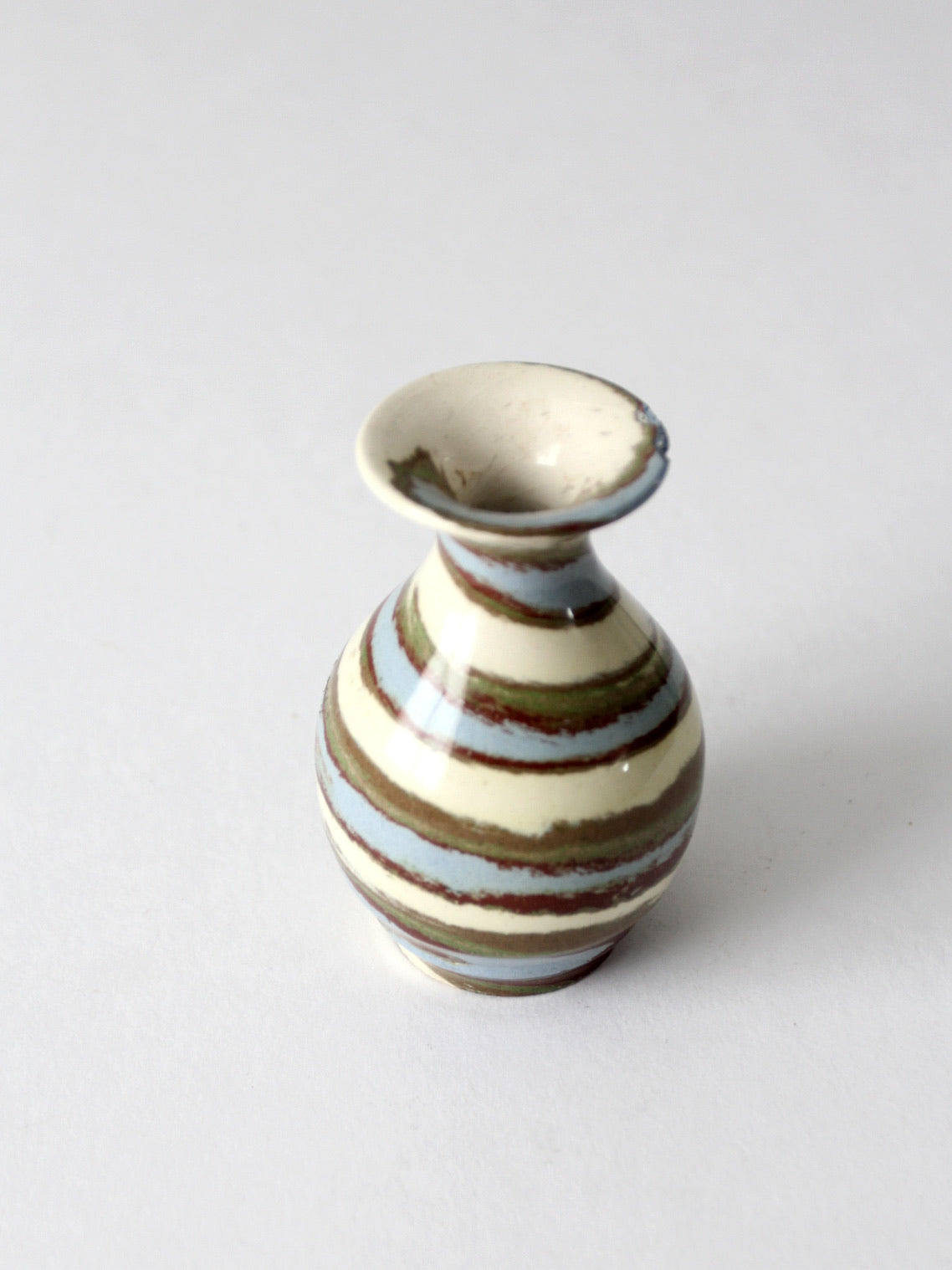 vintage swirl pottery vase
