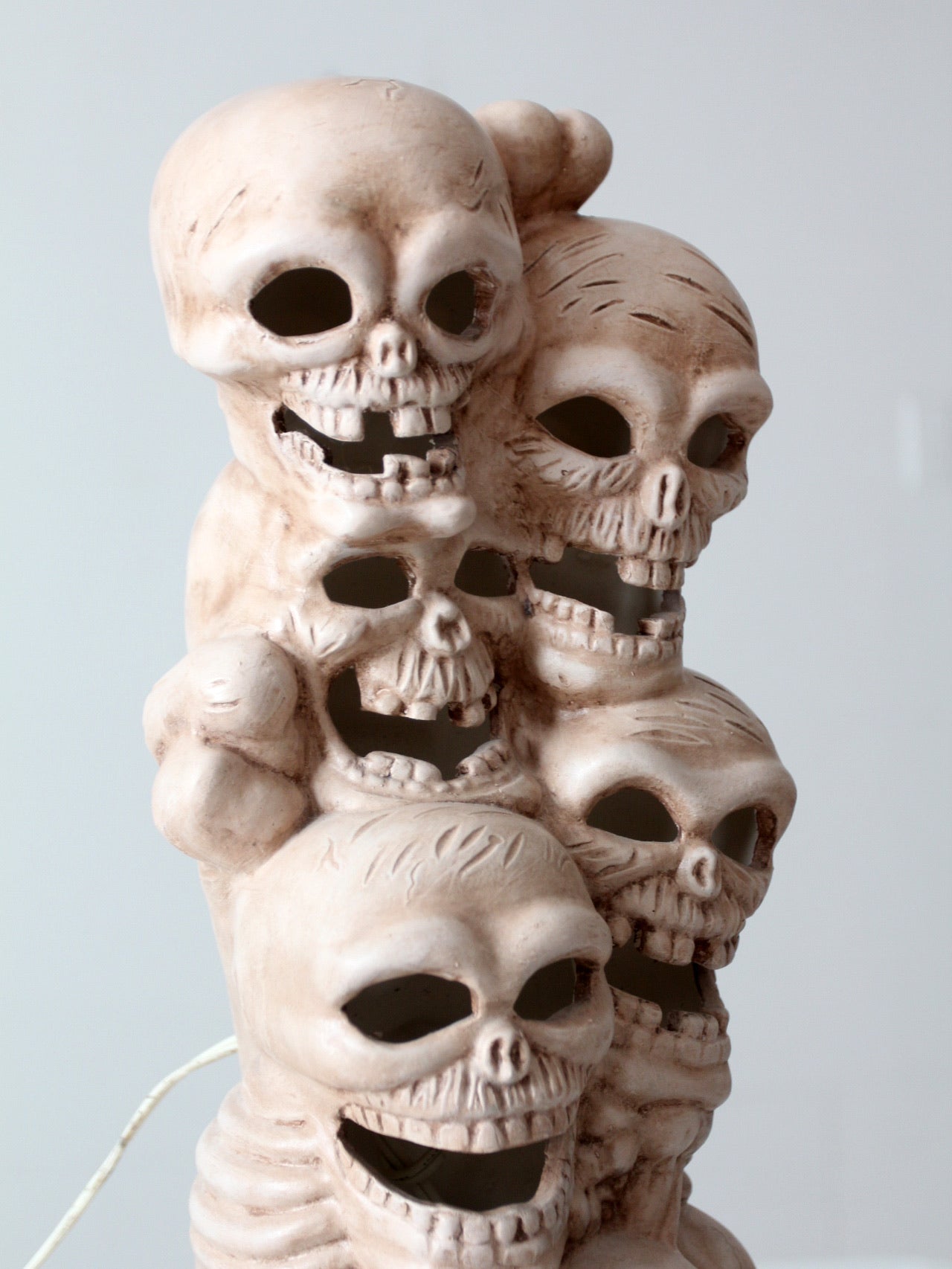 vintage lighted ceramic skull stack – 86 Vintage
