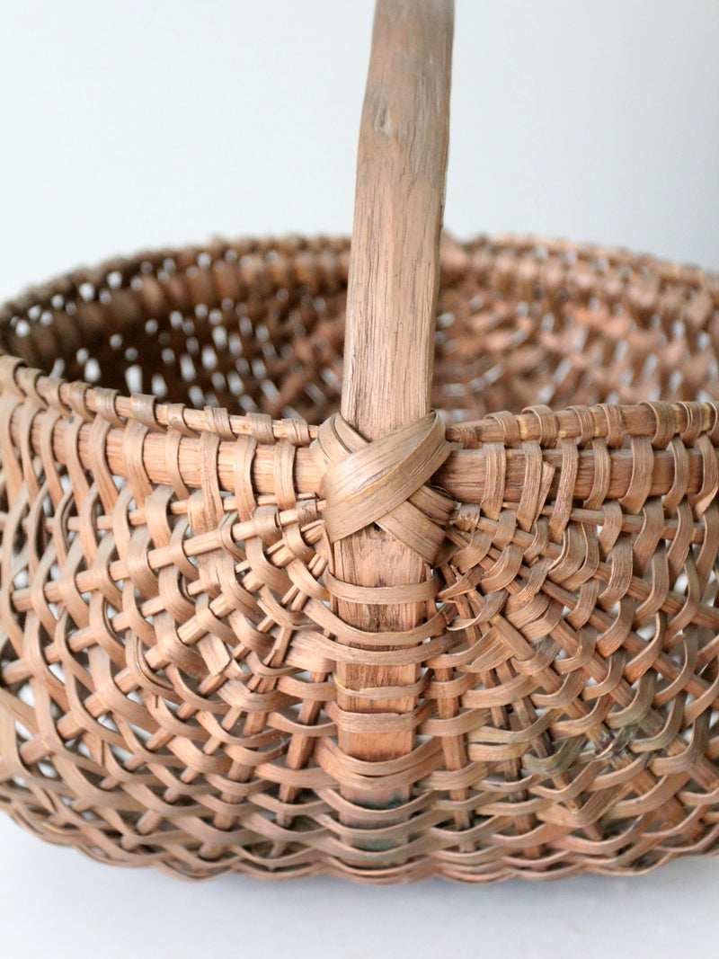 vintage gathering buttocks basket