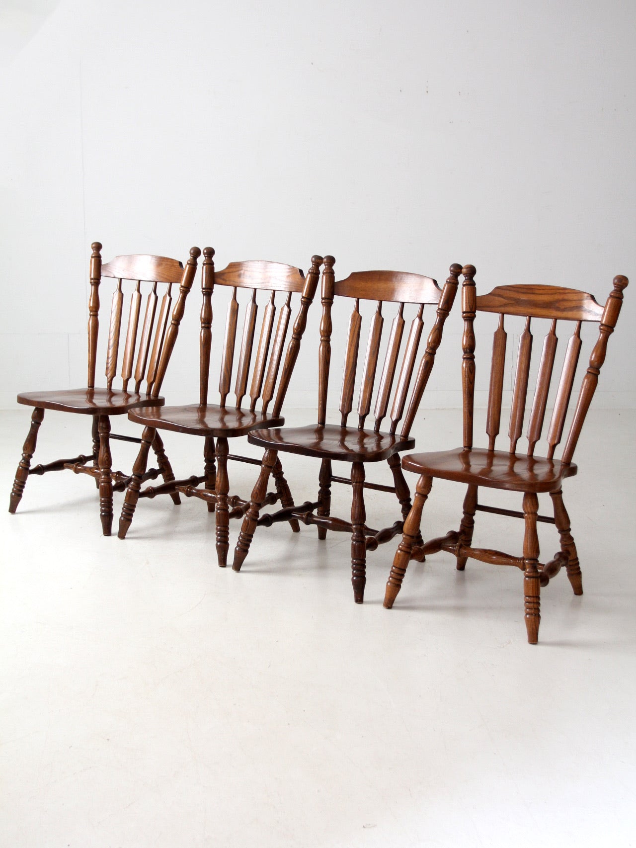 mid-century Colonial Revival dining chairs set of 4