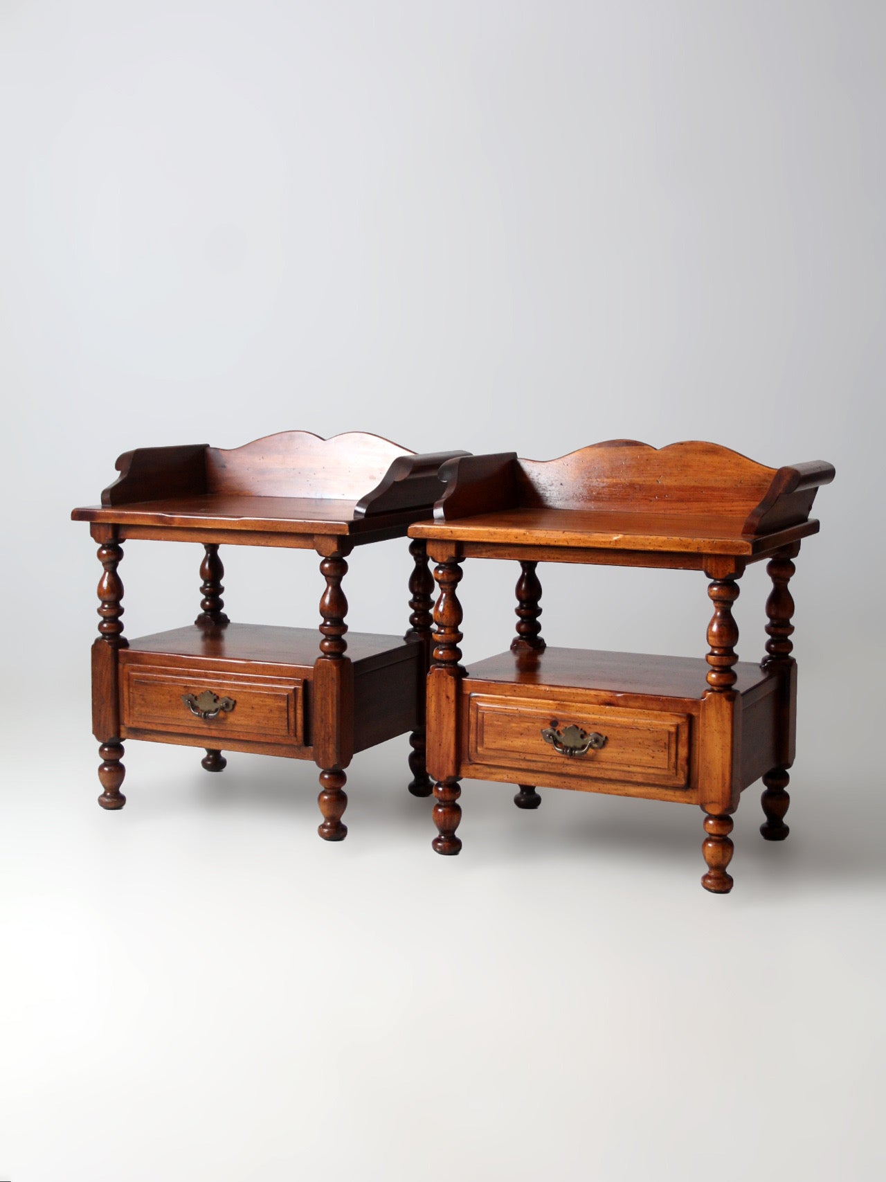 vintage Colonial Revival end tables pair