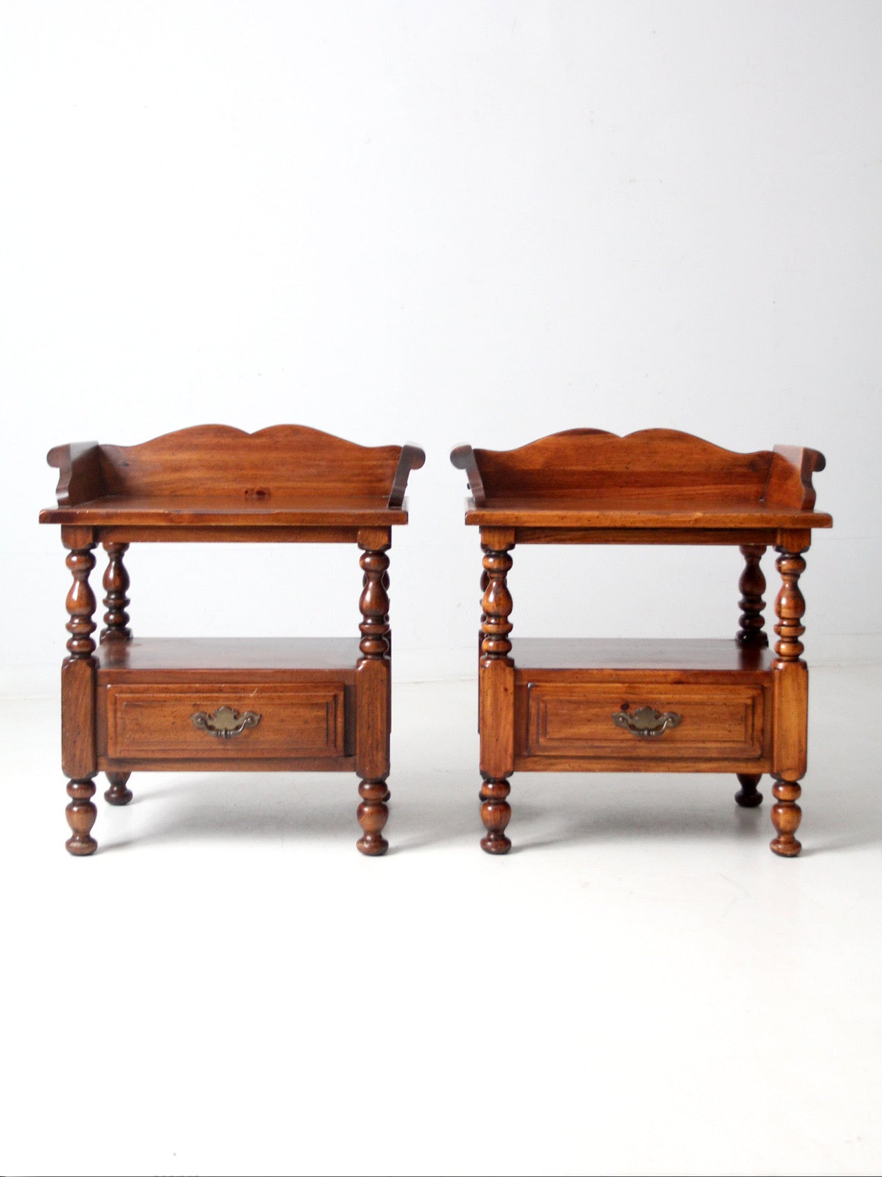 vintage Colonial Revival end tables pair