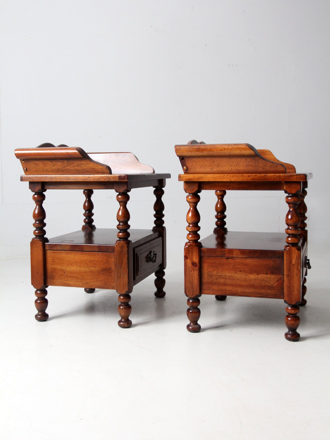 vintage Colonial Revival end tables pair