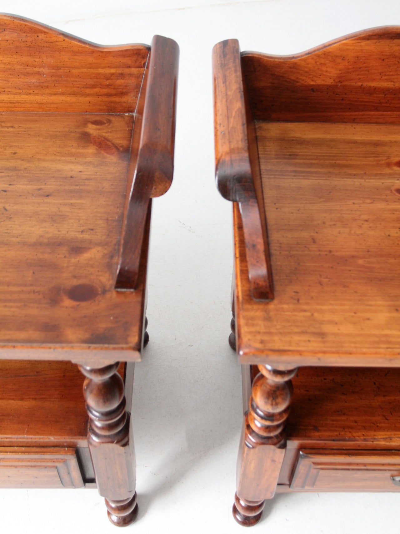 vintage Colonial Revival end tables pair