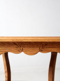 vintage oak Colonial Revival style end table