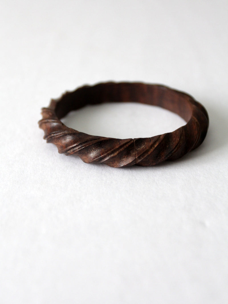 vintage carved wood bangle bracelet