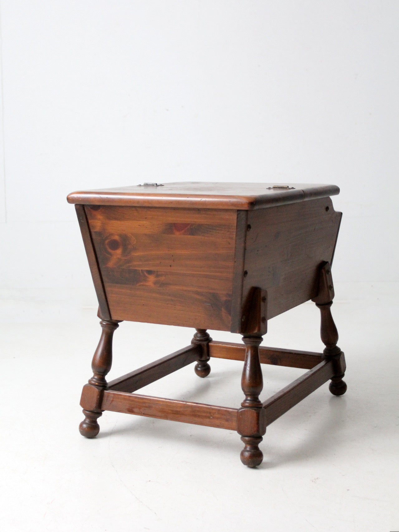 mid-century Colonial Revival magazine rack end table