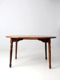 mid-century Colonial Revival extendable dining table