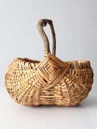 rustic vintage buttocks basket