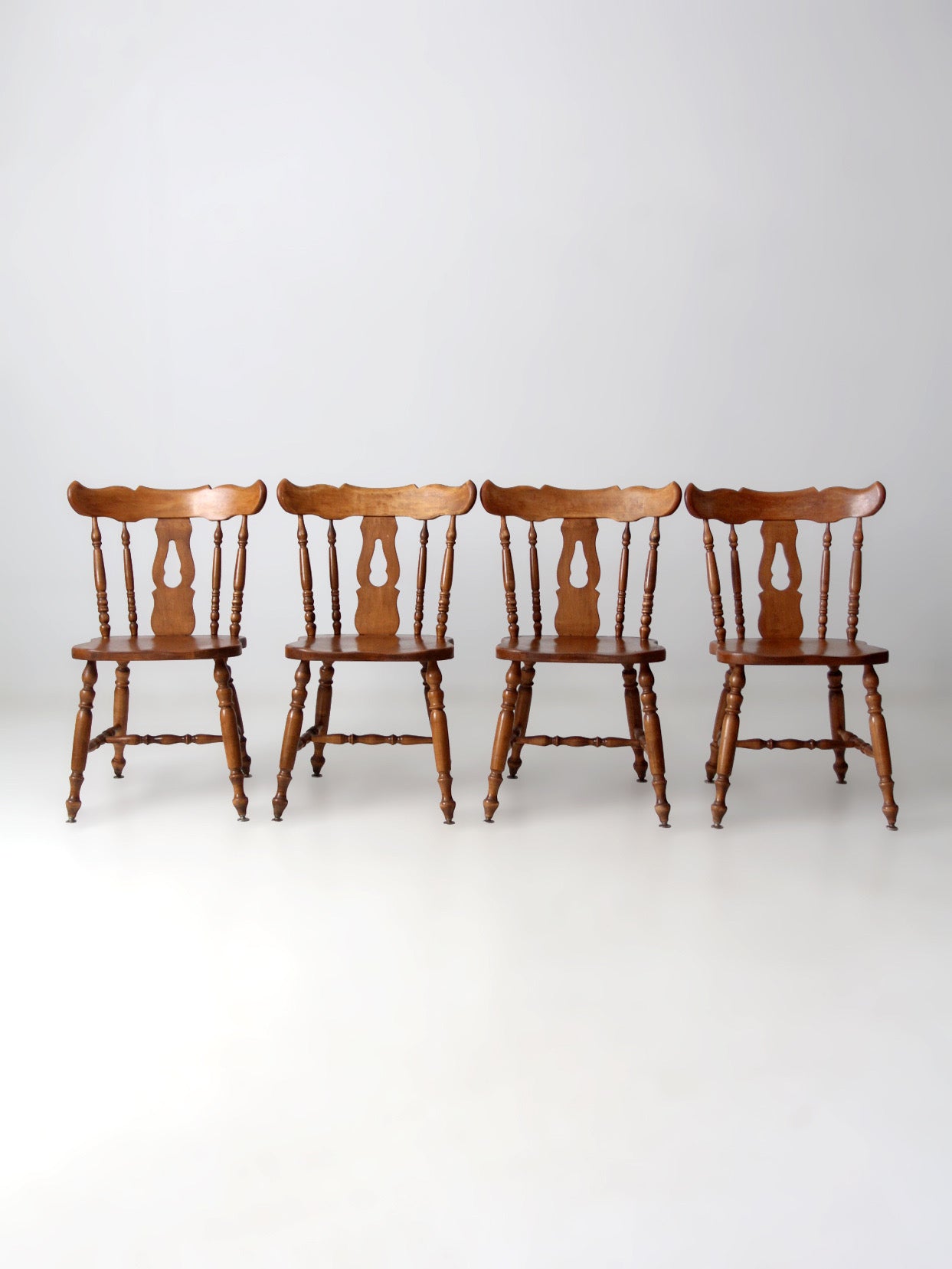 vintage Dearborn Co dining chairs set of 4