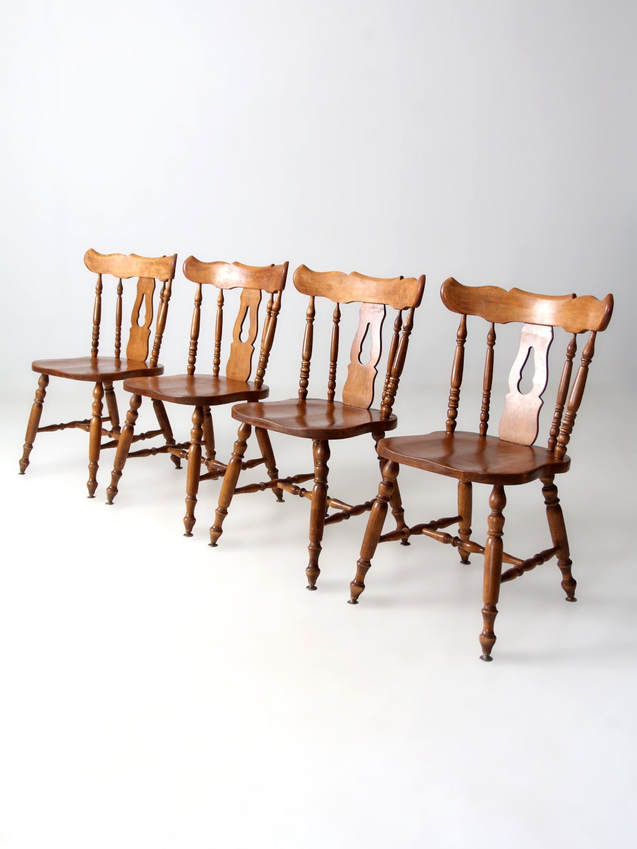 vintage Dearborn Co dining chairs set of 4