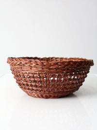 vintage wicker bowl