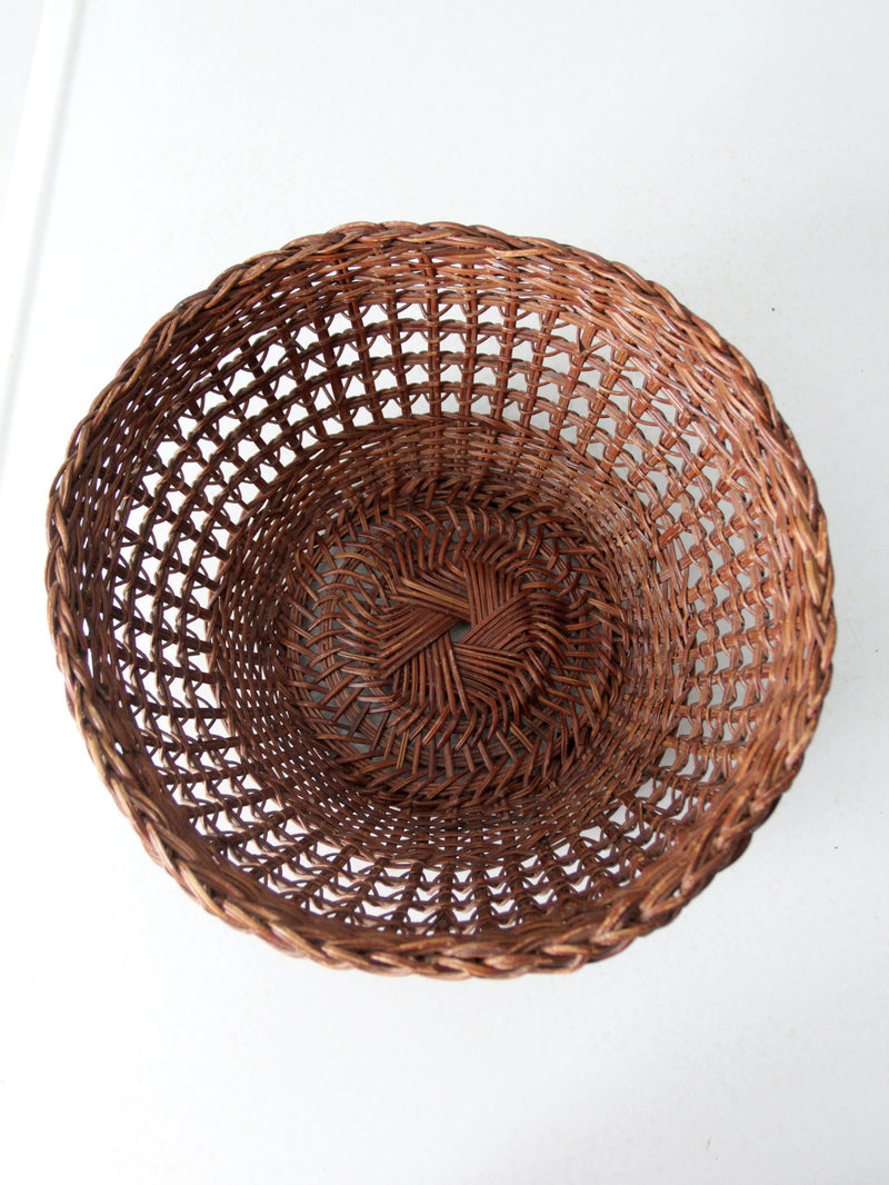 vintage wicker bowl